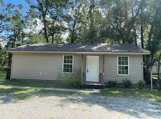 102 Dylan Dr, Glennville, GA 30427