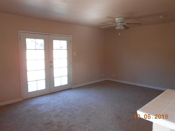 4th image of 1422 S Recreation Ave
