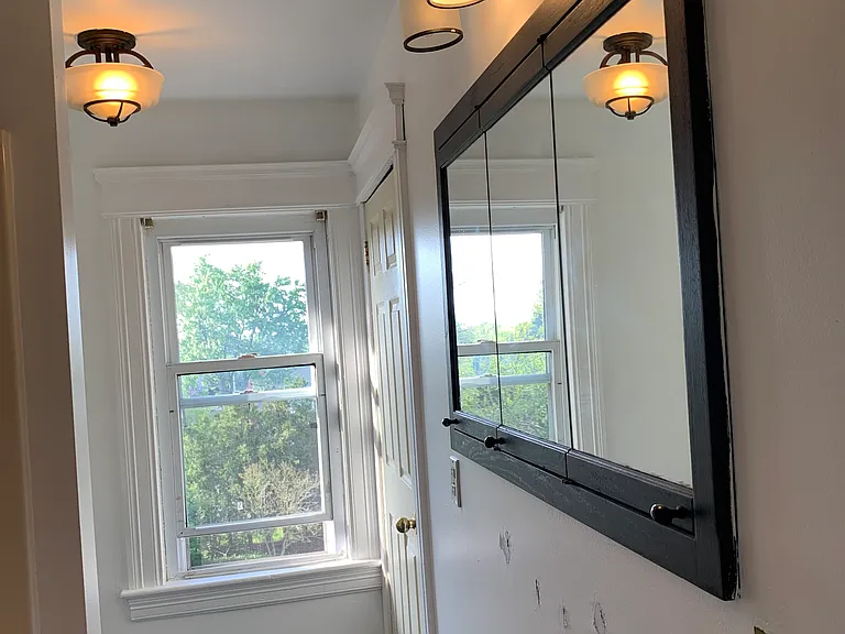 66 E Main St — Photo 14