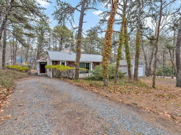 10 Bartlett Road, Wellfleet, MA 02667