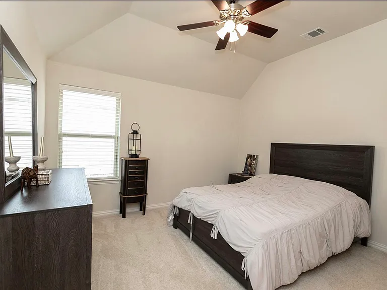 4637 Seabiscuit St — Photo 25