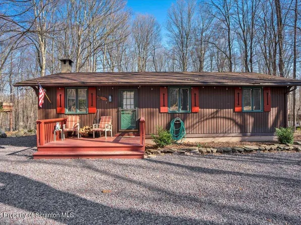 104 Big Bass Dr, Clifton Township, PA 18424