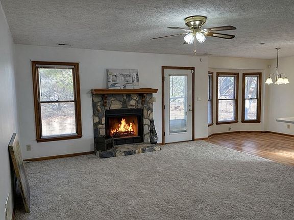 Living Room - Wood burning fireplalce