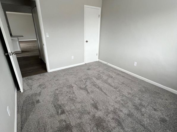 1192 Cedar Ridge Ln #13