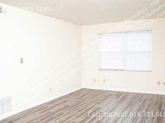 3rd image of 1392 Bryden Rd APT 7