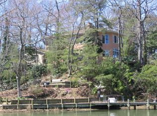 1162 Mainsail Dr, Annapolis, MD 21403