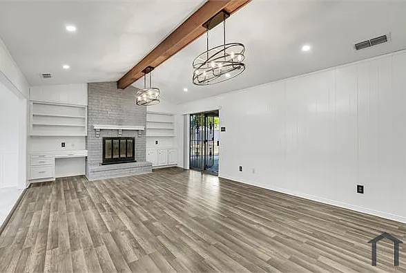 7027 Hunnicut Rd — Photo 12