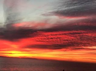 719 W Balboa Blvd APT 3, Newport Beach, CA 92661