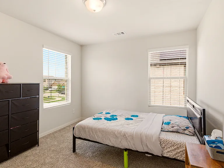 1212 Blue Ridge Pl — Photo 18