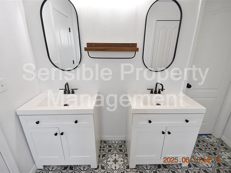 5627 War Admiral Dr — Photo 20