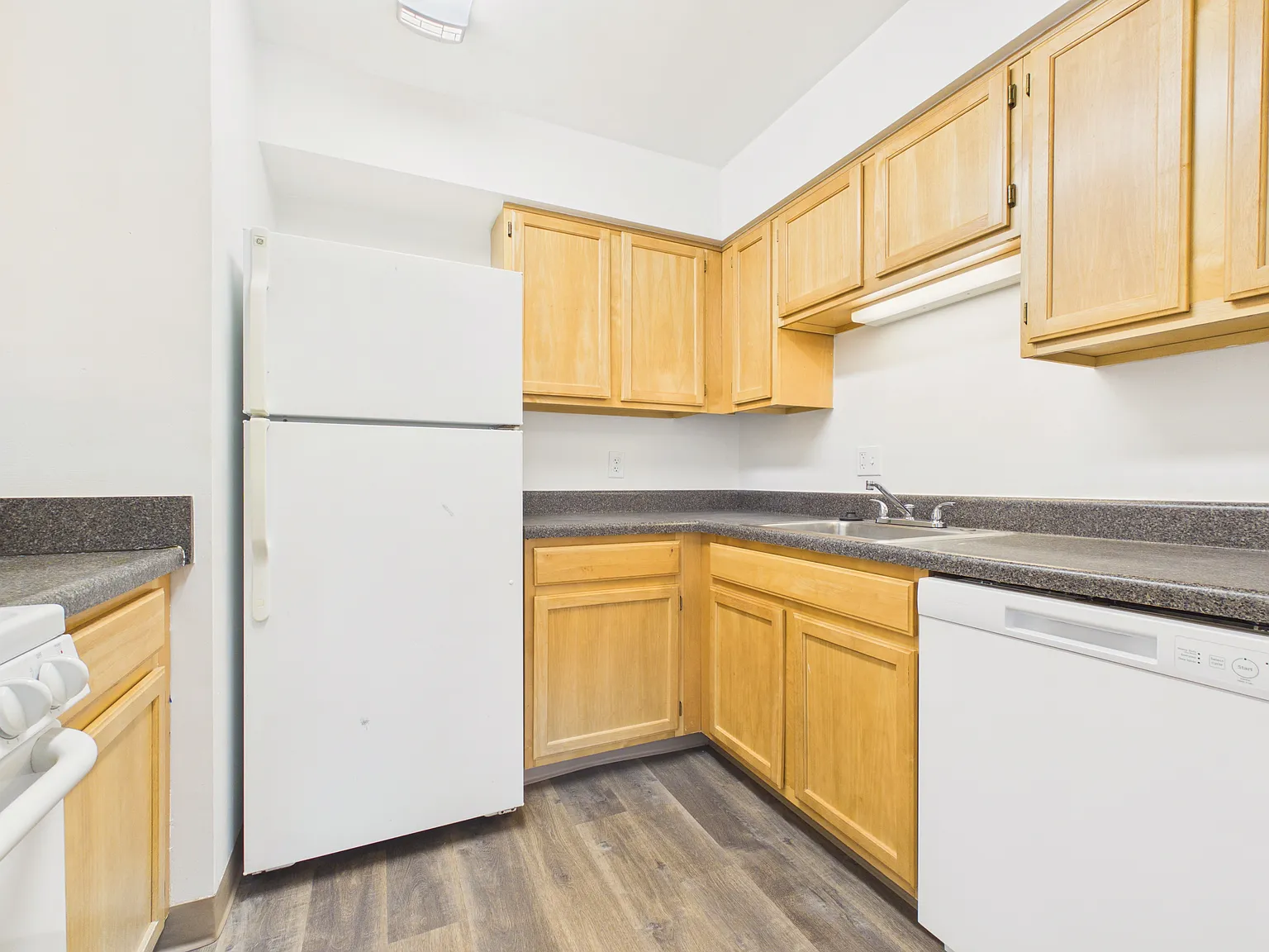 2 bed, 1138 sqft, $1,190 — Photo 4