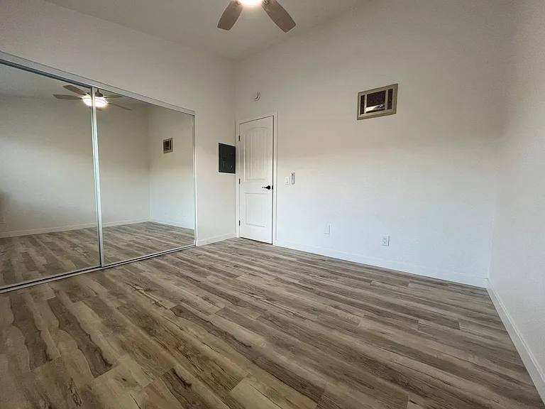 4377 Idaho Street — Photo 9