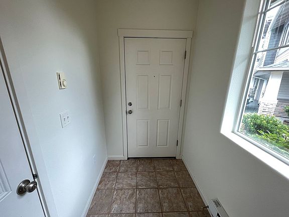 2nd image of 15140 SW Mallard Dr Unit 201