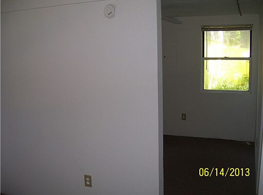 4th image of 55388 Kensington Ave