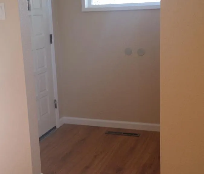 4102 Comanche Rd NE — Photo 36