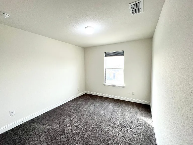 644 Fox View Dr — Photo 30