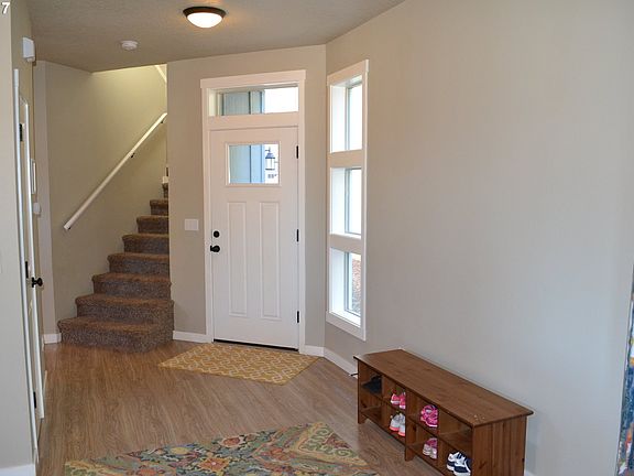 5th image of 11212 NE 44th Ct