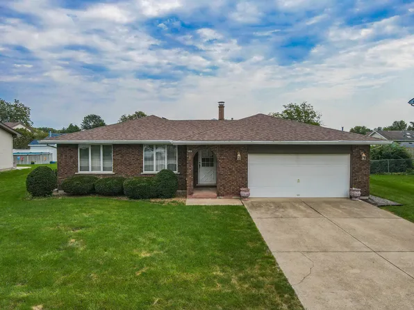 521 N Hawthorne Ln, Peotone, IL 60468
