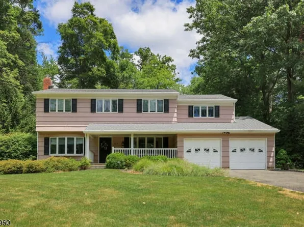 124 Lawrence Dr, Berkeley Heights Twp., NJ 07922