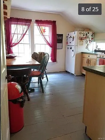 26 Fairview Ave #A1 — Photo 5