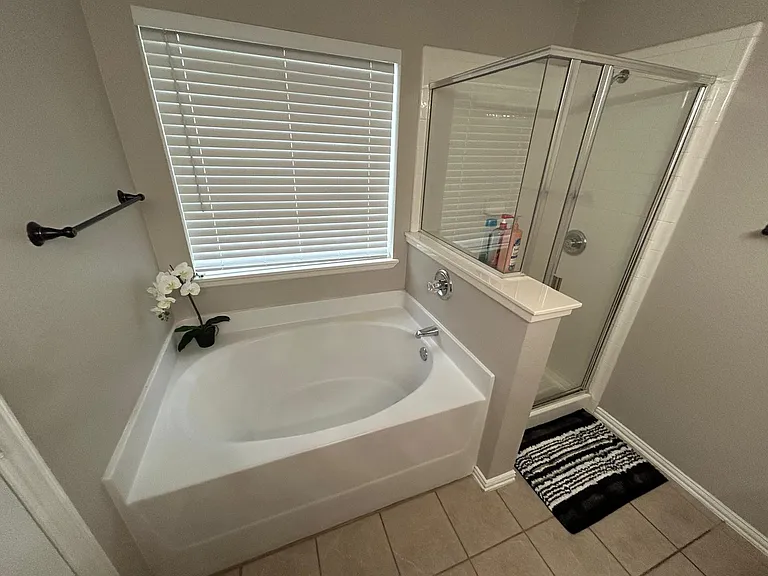 3407 Autumn View Dr — Photo 11