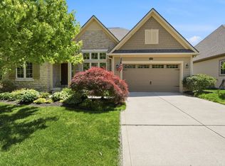 1059 Kempton Run Dr, Columbus, OH 43235