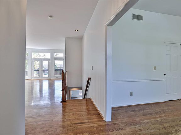 4th image of 6605 Lyceum Ct