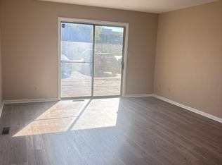 820 4th St #C, Bowling Green, OH 43402