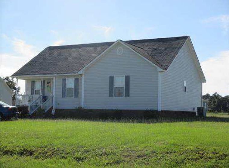 2nd image of 138 Jewel Ln