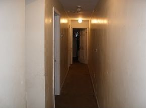 4th image of 32 Pine St