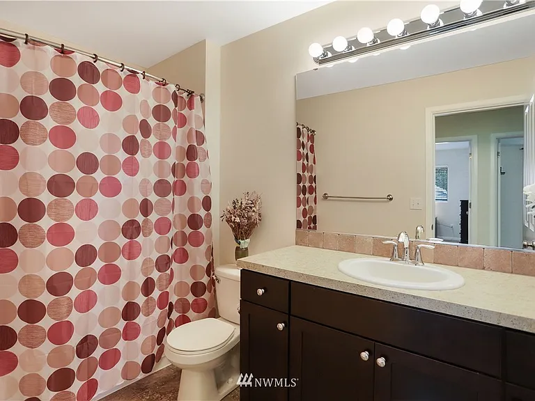 7625 NE 198th Pl — Photo 16