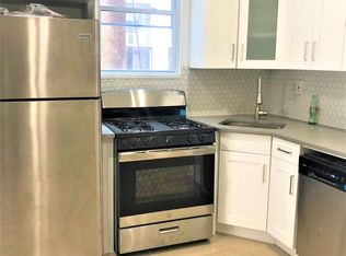 11116 Farmers Blvd, Saint Albans, NY 11412