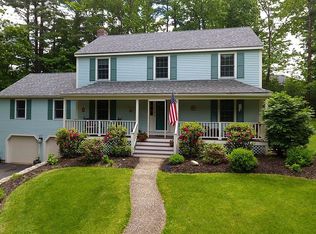 3 Parsonage Ln, North Reading, MA 01864