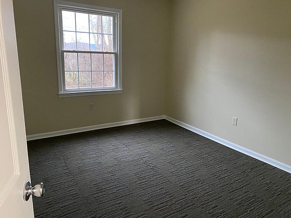 Back bedroom (11 x 12)