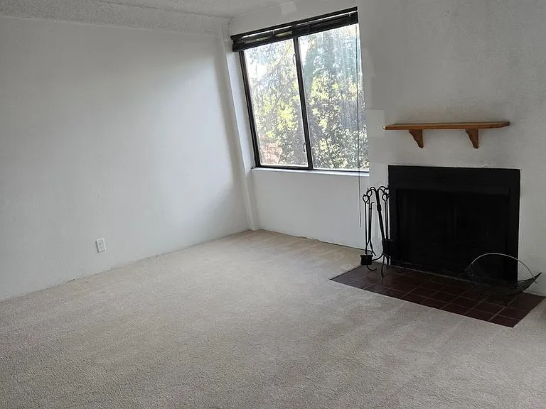 147 Vista Rafael Pkwy — Photo 8