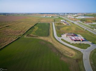 505 Lang Creek Ave, Grinnell, IA 50112