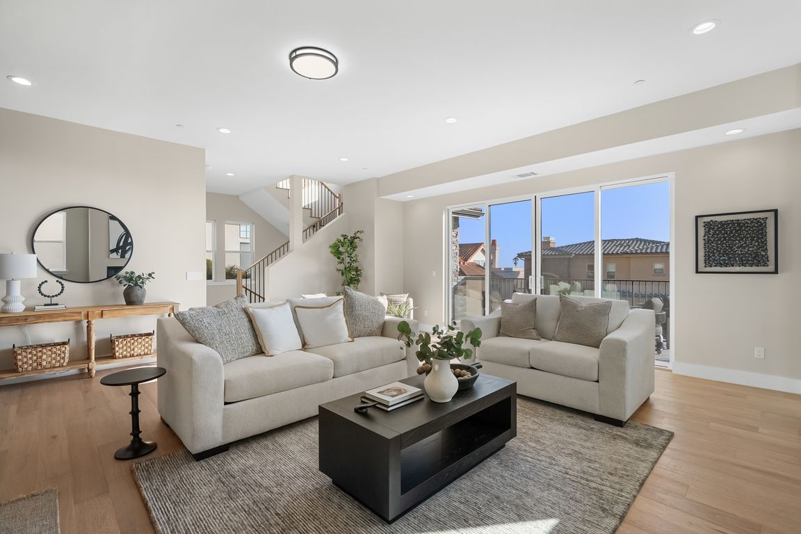 next background image