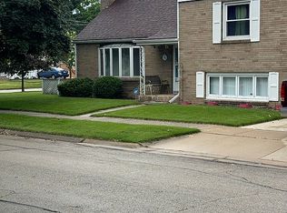 1803 Price St, Rockford, IL 61103
