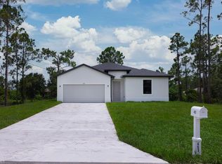 453 Woodman Dr, Lehigh Acres, FL 33972