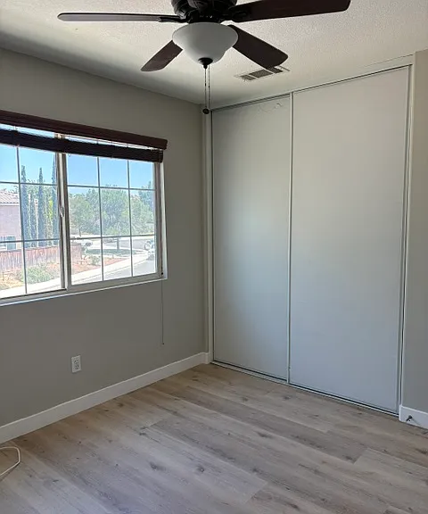 14848 Grasshopper Ct — Photo 6