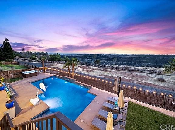 3rd image of 4512 Casa Sierra Vis