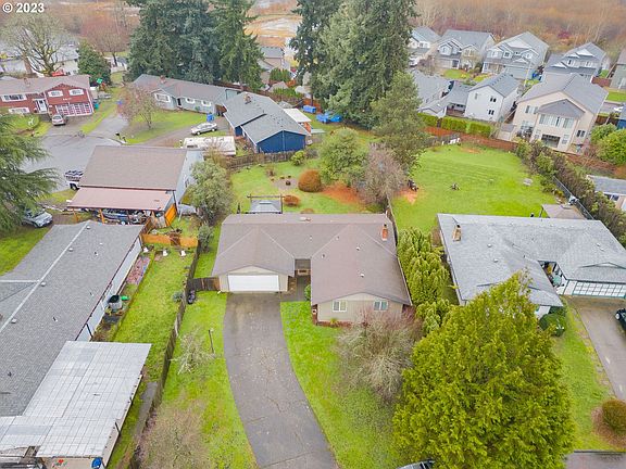3rd image of 10020 NE 87th Ave