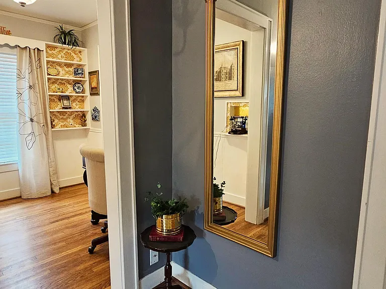 1734 Wroxton Ct #1 — Photo 5