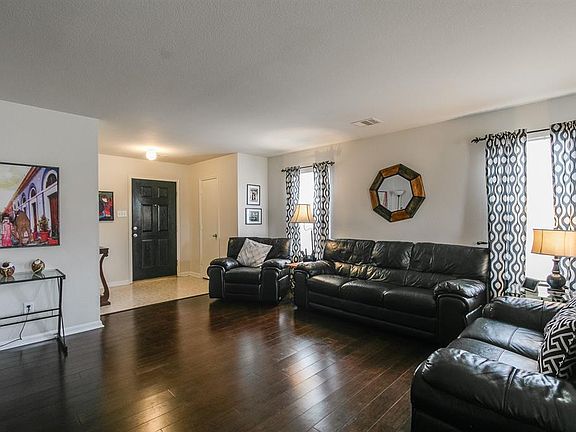4th image of 20714 Cypress Crescent Ln