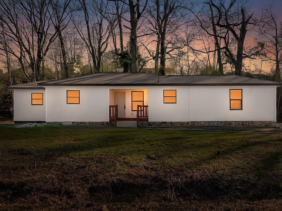 1st image of 4210 Davis Ln