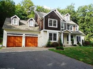 10 Bachelor Oak Rd, Bethany, CT 06524