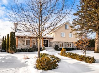 1359 Chemin Des Patriotes N, Mont Saint Hilaire, QC J3H0N4