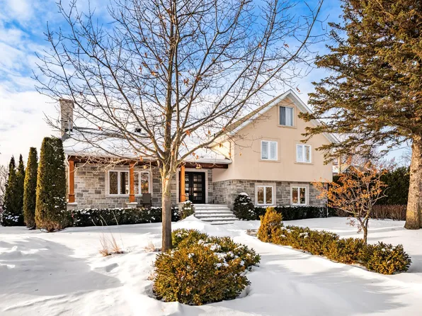 1359 Chemin Des Patriotes N, Mont Saint Hilaire, QC J3H 0N4