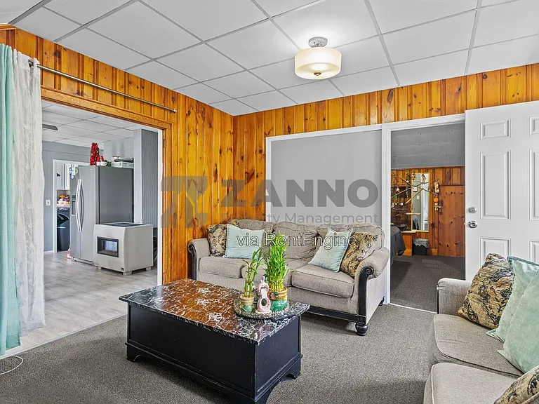 121 Farmington Ave #3 — Photo 20