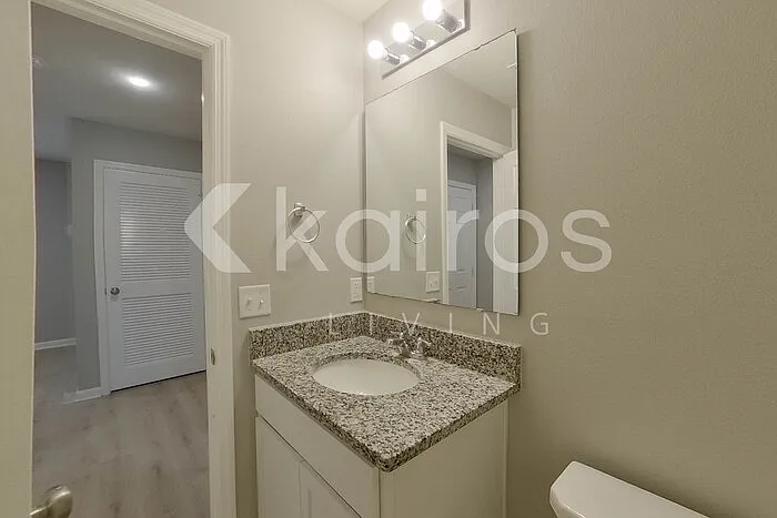 1709 Nebraska Loop — Photo 13